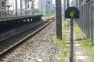 固定式列車接近警報表示装置｜株式会社カネコ-鉄道の保線計測
